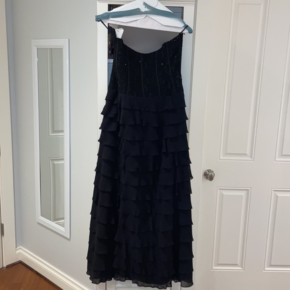 Lillie Rubin Vintage Chiffon Tiered Strapless Gown - Picture 5 of 6